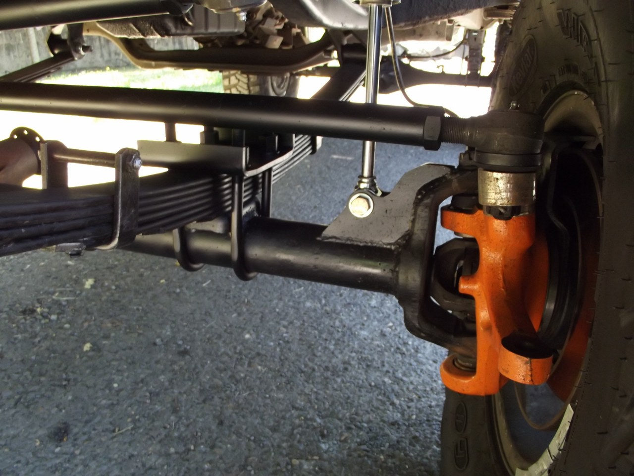 Dana 44 Knuckle Gusset Shock Mount