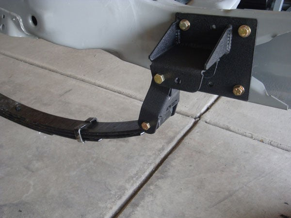 88-97 Chevy/GMC 3" Bolt-On SAS Hanger Kit (31.5" Spring Center) for GMT 400 Chassis