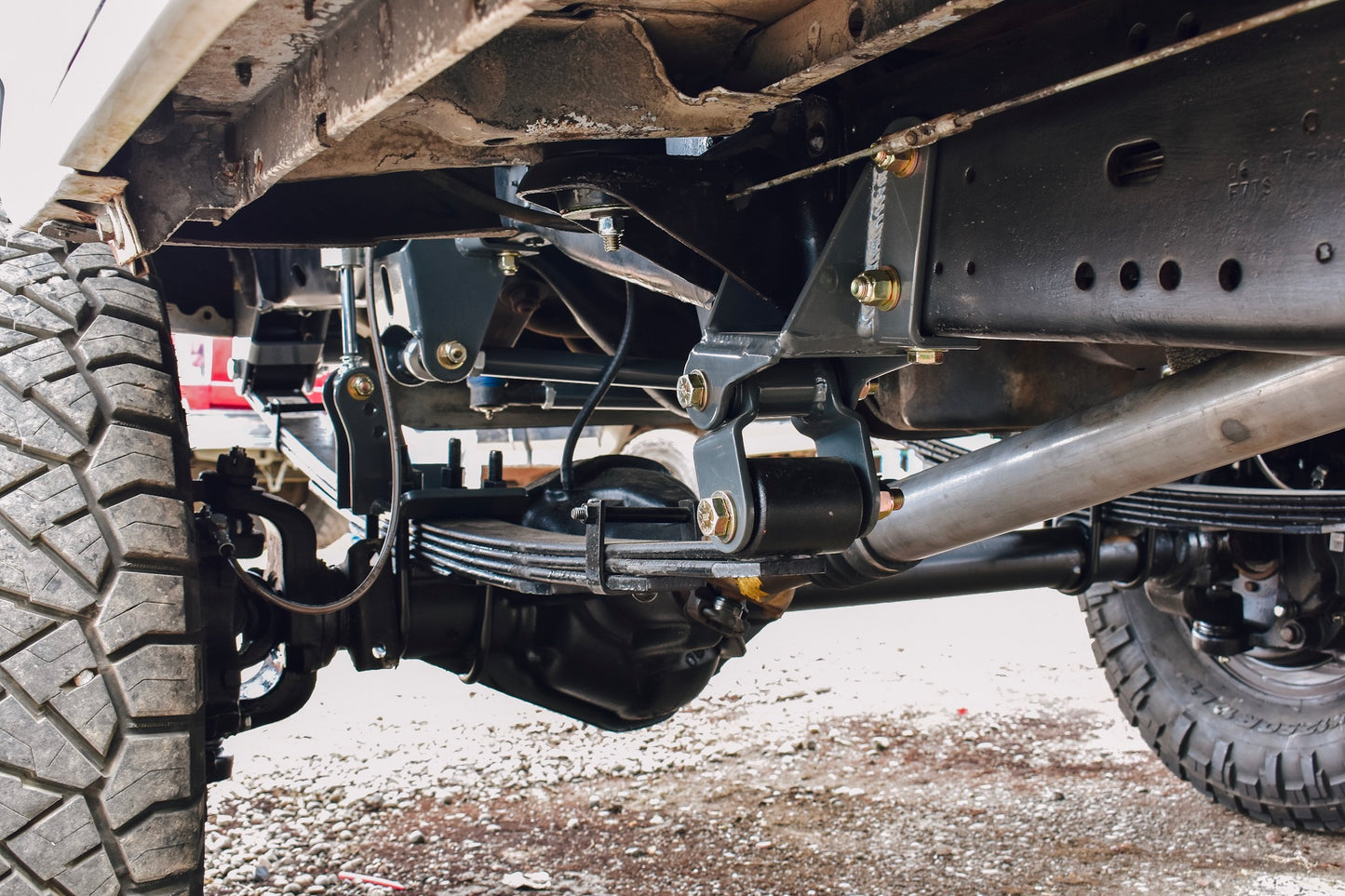 92-97 F-250/350 Shackle Reversal Kits (1999-2004 Super Duty spring swap)