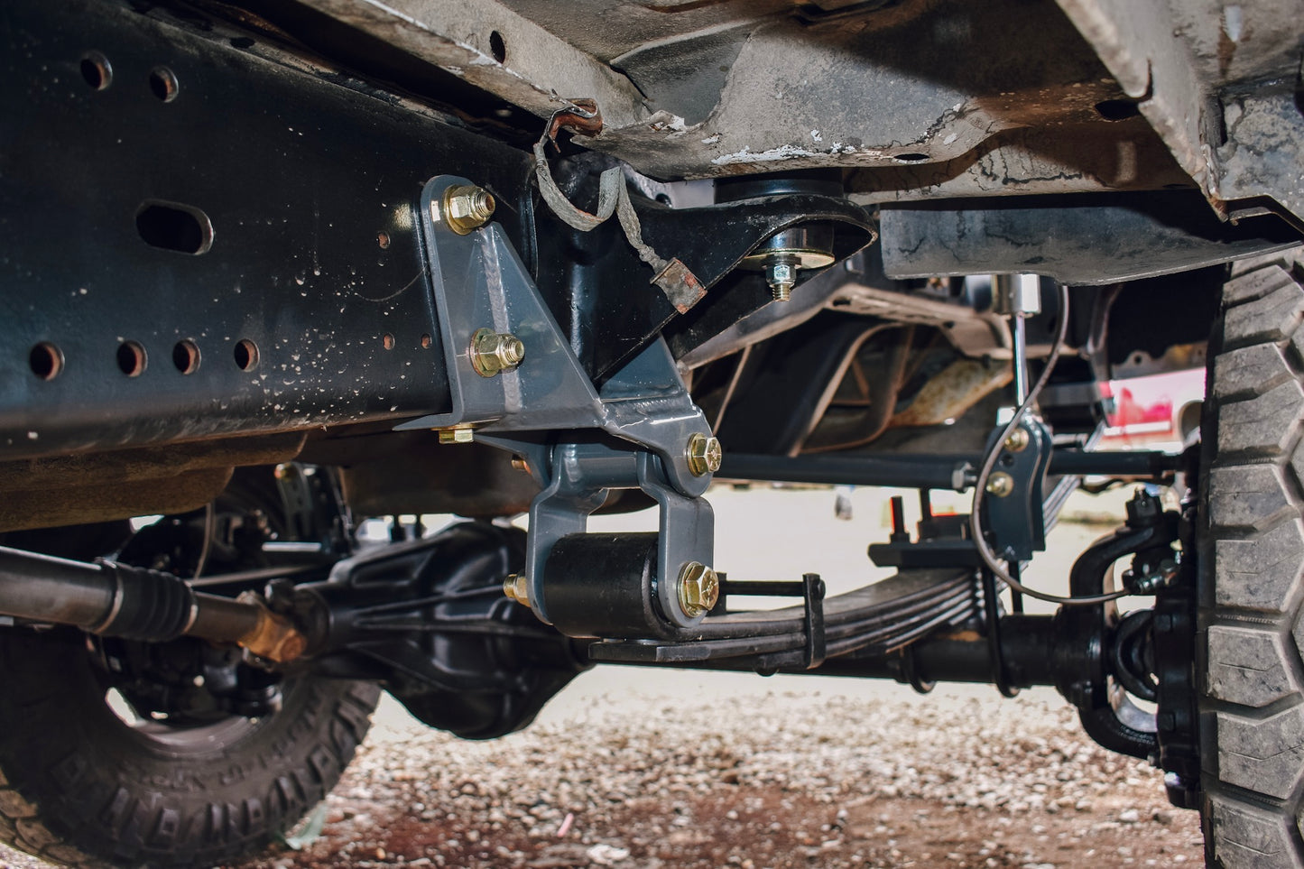 92-97 F-250/350 Shackle Reversal Kits (1999-2004 Super Duty spring swap)