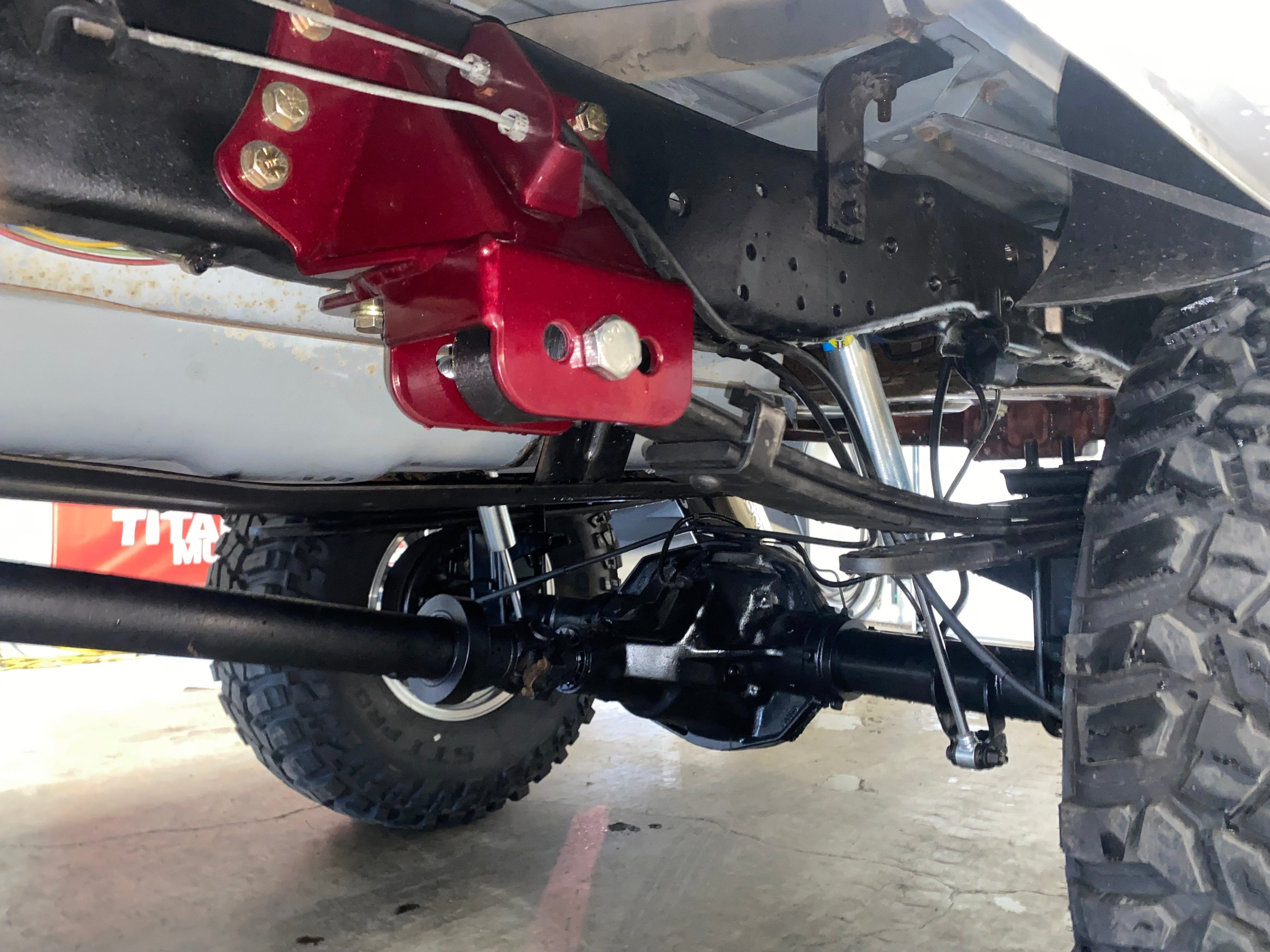 80-97 F-250/350 Rear Suspension