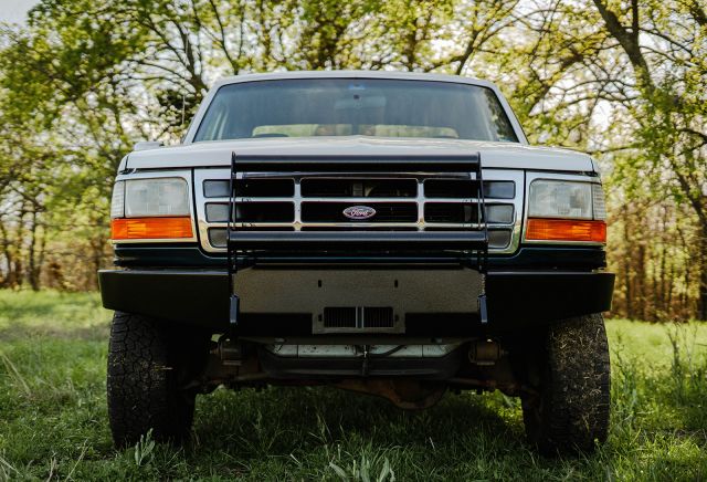 Complete Performance Six Piece Factory Style Headlight Kit - 1992-1997 Ford F-Series & Bronco