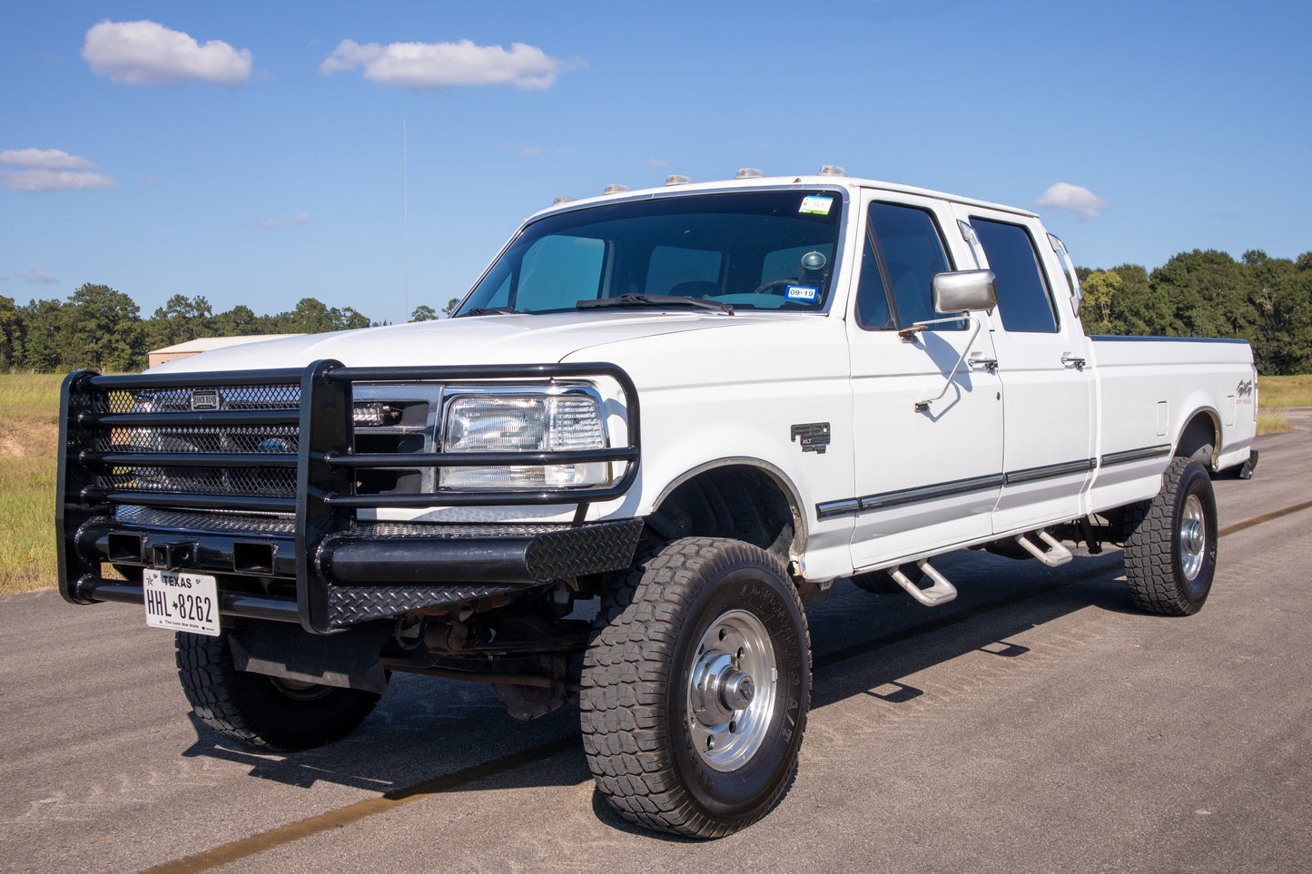 Complete Performance Six Piece Clear Diffused Headlight Kit - 1992-1997 Ford F-Series
