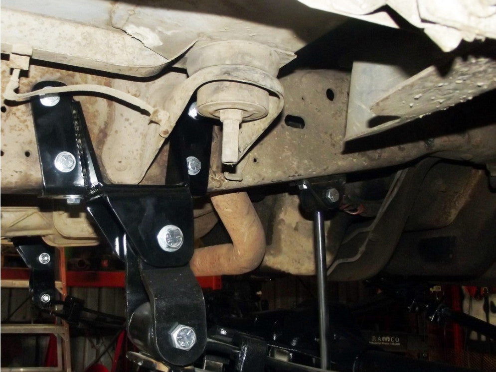 92-97 F-250/350 Shackle Reversal Kits (Super Duty spring)